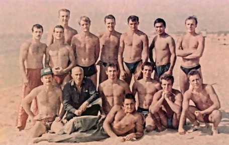 Сегодня в Якутске стартовали предварительные поединки чемпионата и первенство Дальневосточного федерального округа по кикбоксингу памяти первого чемпиона мира из СССР Александра Иванова