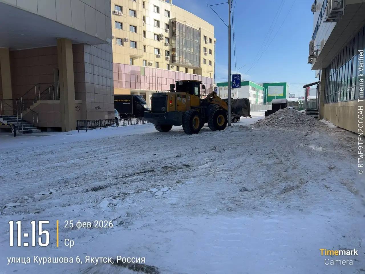 МУП «Жилкомсервис» приступил к устранению последствий разлива, вызванного засором инженерных сетей канализации, по адресу: ул. Курашова, 6