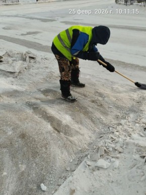 В связи с обильным снегопадом дворники Сайсарского округа работают в усиленном режиме