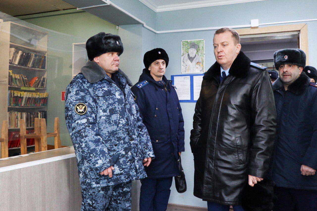 Заместитель прокурора Республики Саха (Якутия) провел проверку в колонии-поселении Заместитель прокурора Республики Саха (Якутия) провел проверку в колонии-поселении