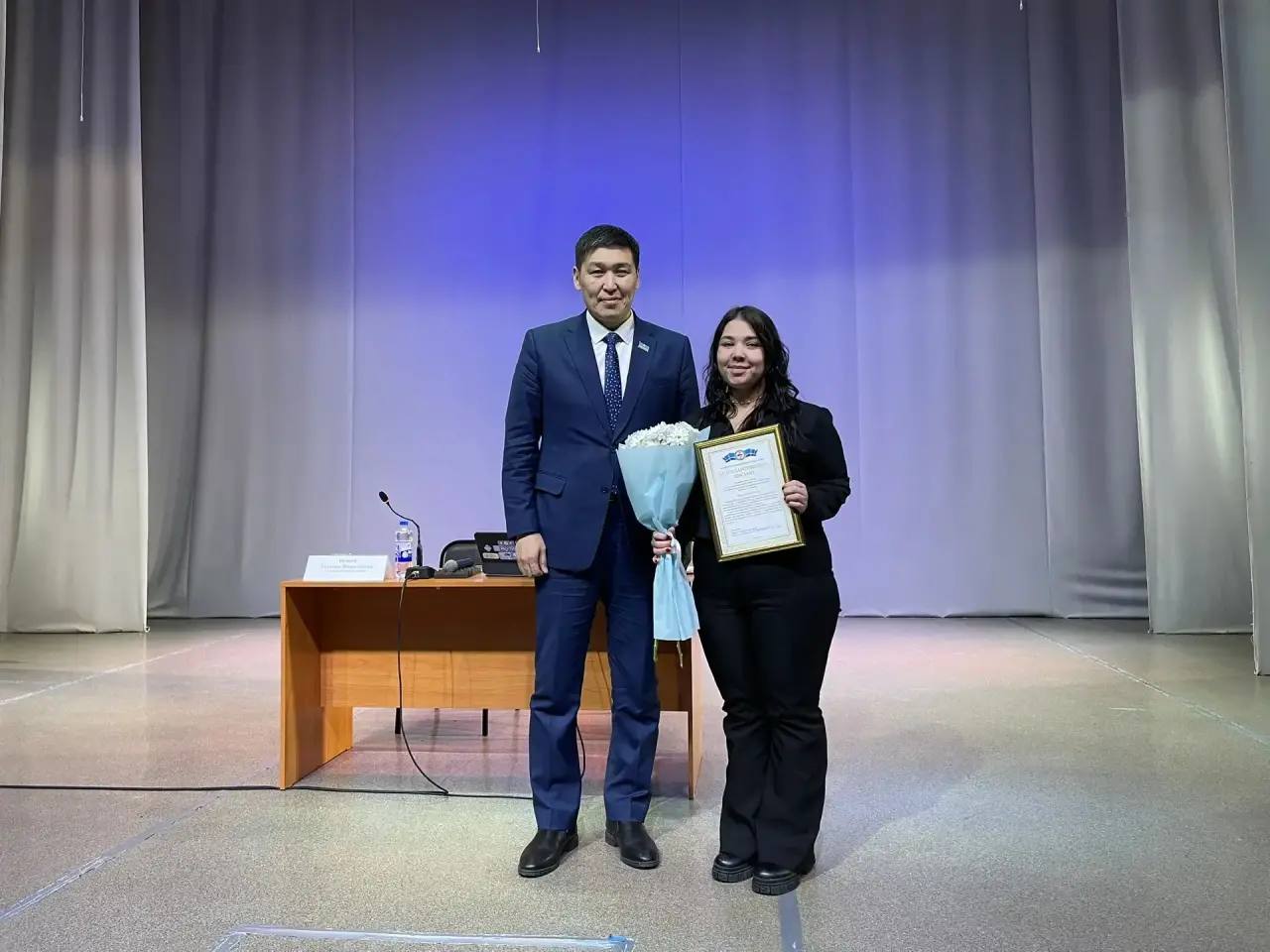 Провели отчет правительства в Жатае! Провели отчет правительства в Жатае!