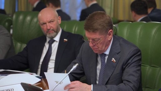 Полпред ДФО Юрий Трутнев провёл заседание Госкомиссии по вопросам развития Арктики