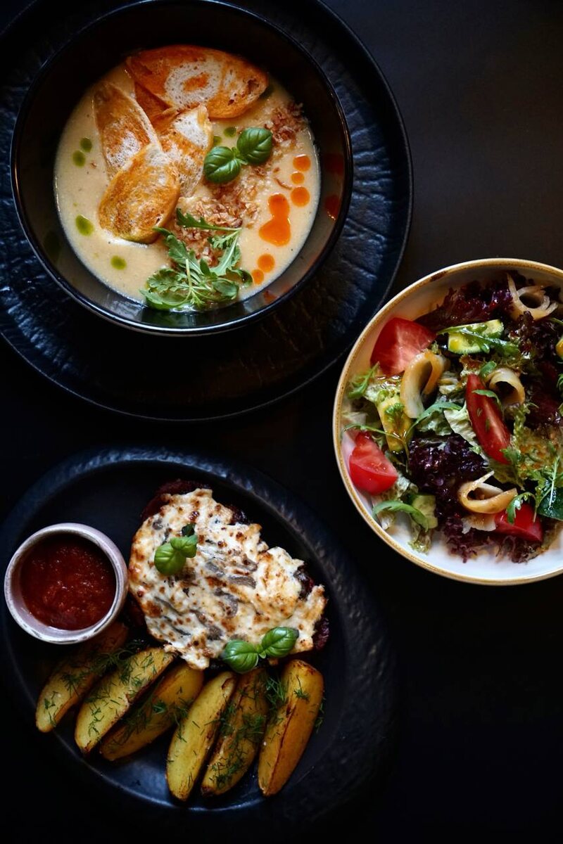 Бизнес-ланчи обновлены: вкусные паузы теперь доступны для всех