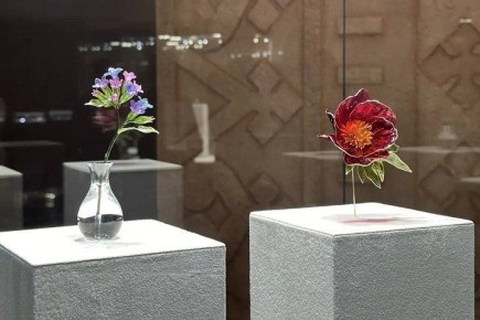 В Якутске открылась выставка ювелирного искусства «Цветы России»