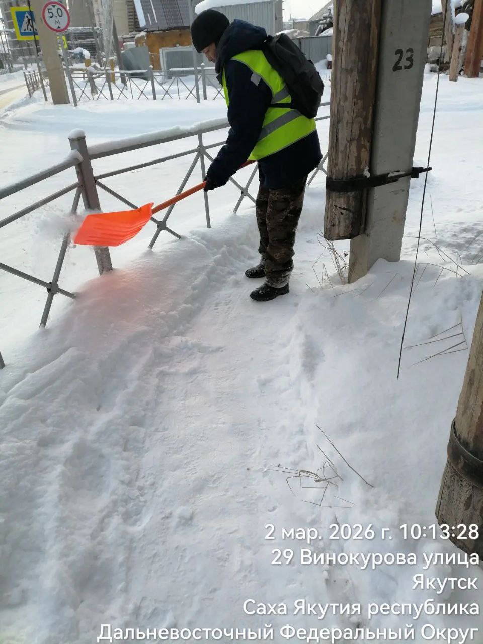 Сегодня наши дворники выполнили очередной комплекс работ по благоустройству территории Сайсарского округа: Сегодня наши дворники выполнили очередной комплекс работ по благоустройству территории Сайсарского округа: