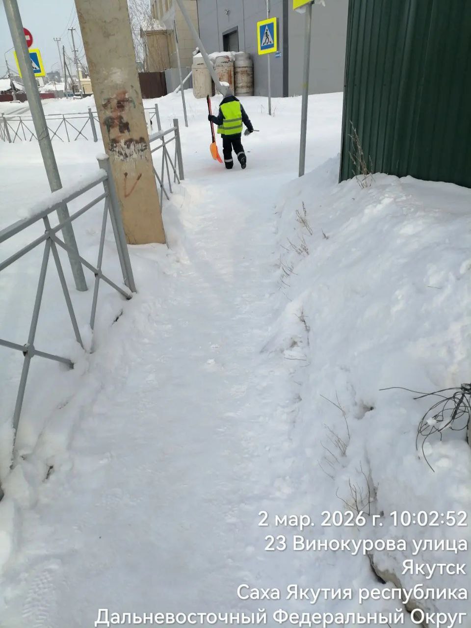 Сегодня наши дворники выполнили очередной комплекс работ по благоустройству территории Сайсарского округа: Сегодня наши дворники выполнили очередной комплекс работ по благоустройству территории Сайсарского округа: