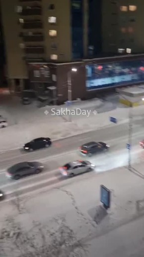 На Пояркова такие пробки в сторону центра