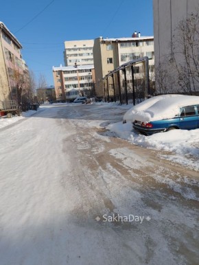 Здравствуйте, многострадальный район Жорницкого сегодня, вчера ещё только все благоухало и парило