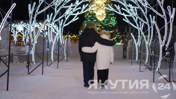 Россиянки чаще ждут подарки на 8 Марта от родственниц, чем от мужчин