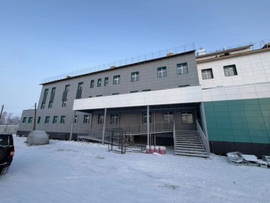 В Намском улусе Якутии завершают строительство лечебного корпуса на 50 коек