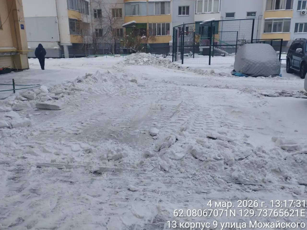 Вывоз снега с придомовых территорий в Гагаринском округе! Вывоз снега с придомовых территорий в Гагаринском округе!