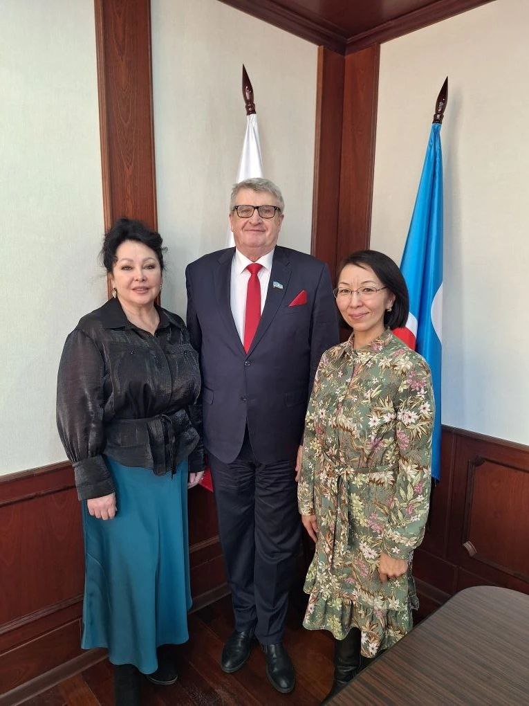 Международный женский день – это не просто праздник, а символ весны, надежды и тепла Международный женский день – это не просто праздник, а символ весны, надежды и тепла