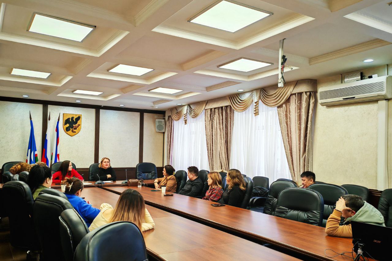 Евгений Григорьев: Предприниматели цветочного бизнеса положительно оценили принятые нами меры по пресечению нелегальной торговли цветами в мартовские праздники