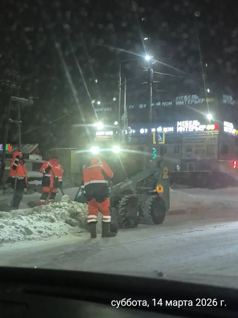 Очистка, подготовка и вывоз снега, ул Строителей Очистка, подготовка и вывоз снега, ул Строителей
