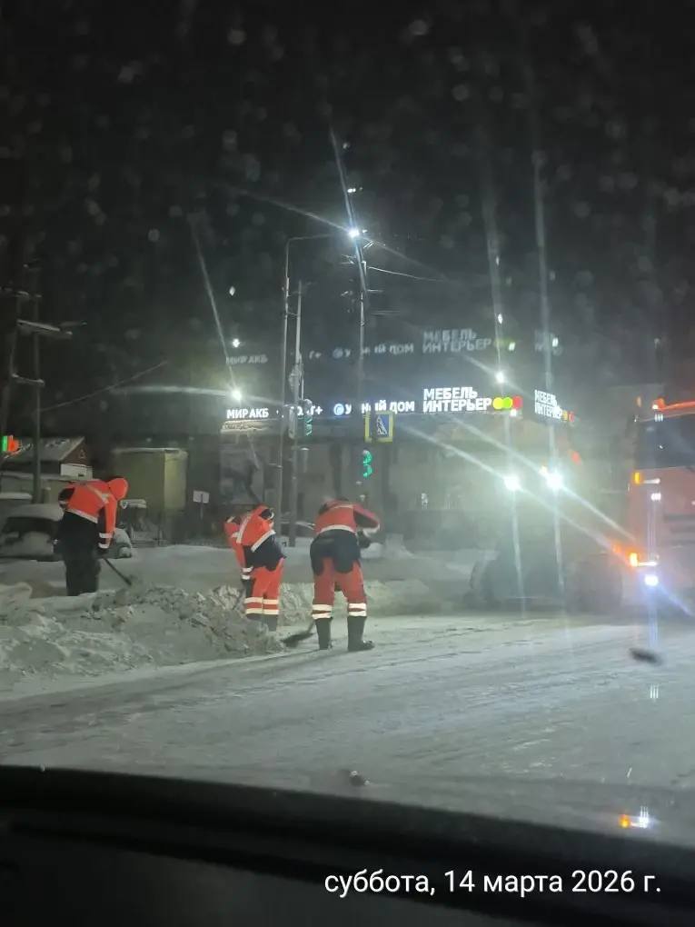 Очистка, подготовка и вывоз снега, ул Строителей