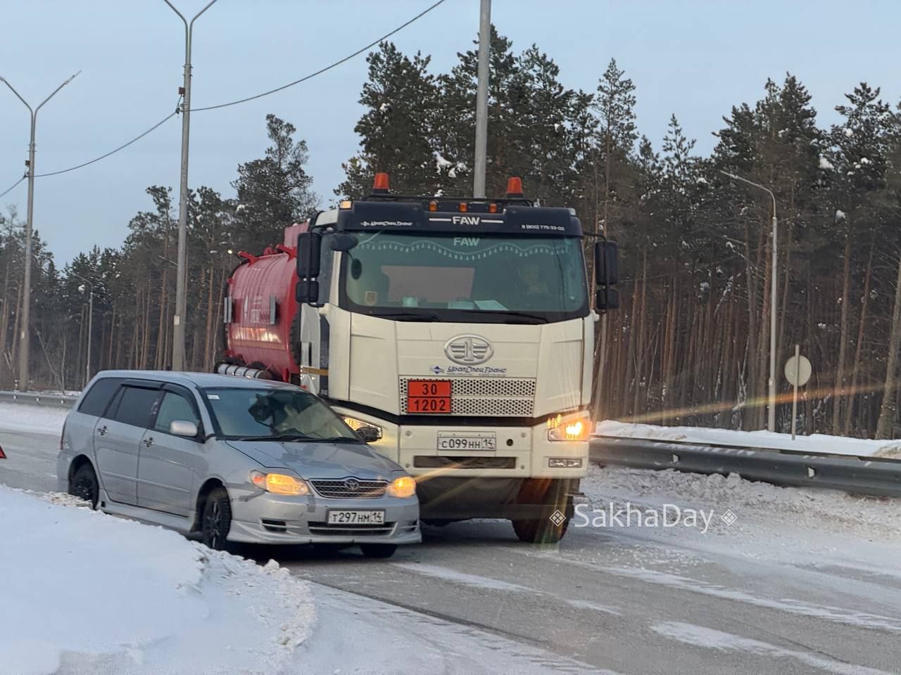 На Окружной дороге заблокирован проезд