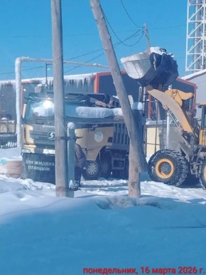 В Сайсарском округе специалистами МУП «Жилкомсервис» проведены работы по вывозу мёрзлых бытовых отходов