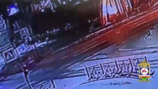 МАХновости. Что за беготня в полночном Якутске? Вся новость и быстрый просмотр видео здесь