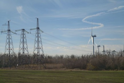 Энергетики восстанавливают свет в двух районах Якутии