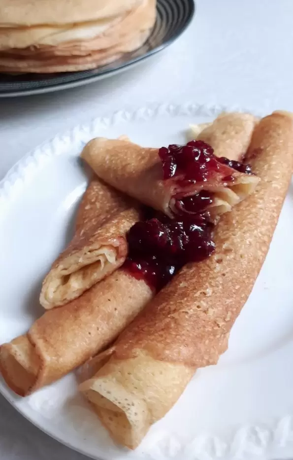 Как приготовить идеальные блины на кефире: секреты успеха