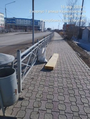 Ежедневно муниципальные дворники Управы Гагаринского округа стоят на страже чистоты и порядка