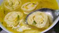 Сытный куриный суп с сырными рулетиками из доступных продуктов