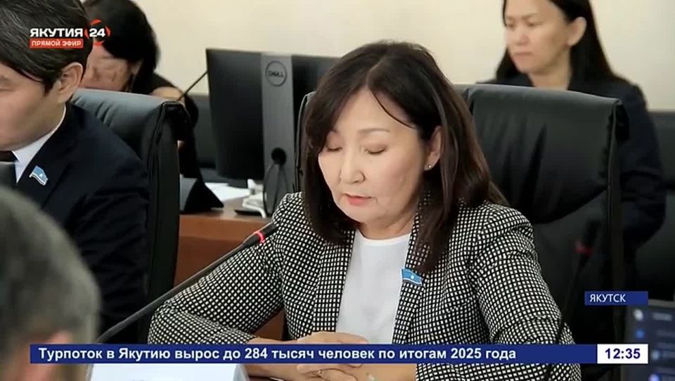 В Ил Тумэне состоялся круглый стол, посвящённый организации первичной медико-санитарной помощи детям в Якутии