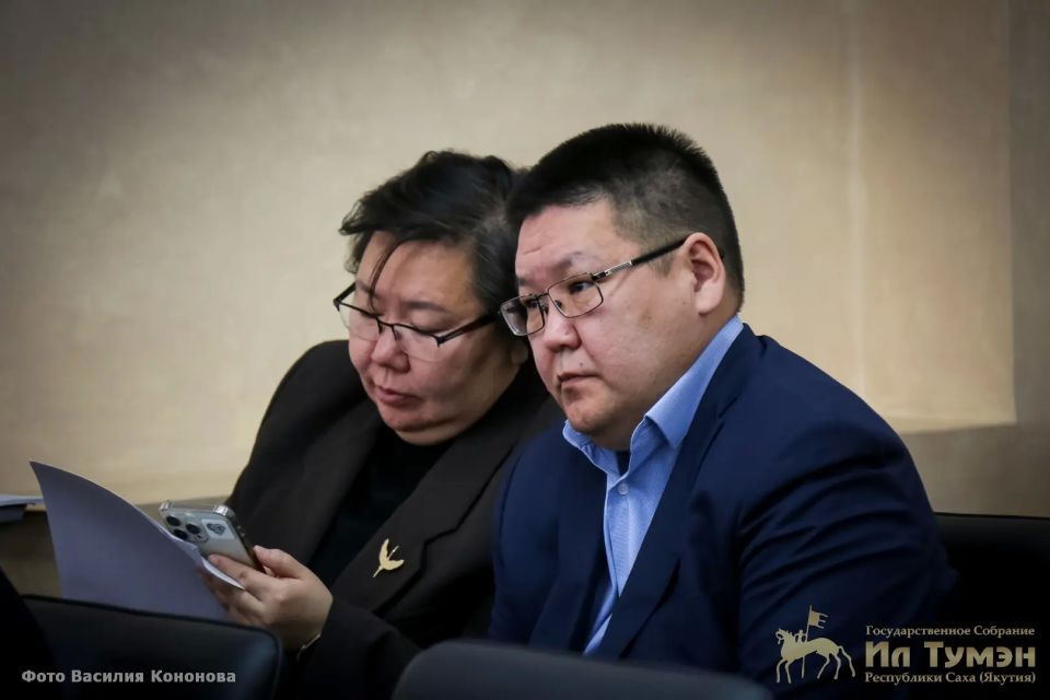 Бюджетный комитет Ил Тумэна обсудил исполнение бюджета и меры поддержки муниципалитетов 19 мая в Ил Тумэне состоялось расширенное заседание постоянного комитета по бюджету, финансам, налоговой и ценовой политике, вопросам... Бюджетный комитет Ил Тумэна обсудил исполнение бюджета и меры поддержки муниципалитетов 19 мая в Ил Тумэне состоялось расширенное заседание постоянного комитета по бюджету, финансам, налоговой и ценовой политике, вопросам...