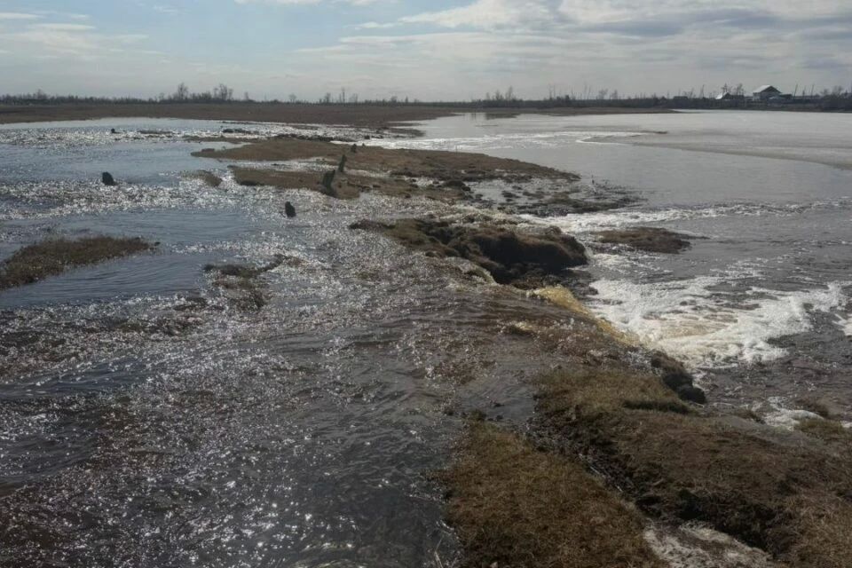 В селе Партизан Намского района из-за угрозы подтопления эвакуированы 72 человека