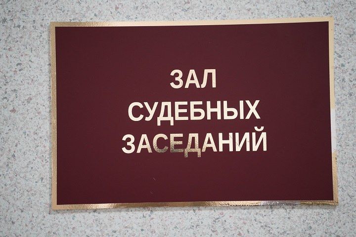 90 тысяч за челюсть. Кобяйский районный суд частично удовлетворил иск жителя Сангара, которому односельчанин в состоянии алкогольного опьянения сломал челюсть одним ударом - травма квалифицирована как вред средней тяжести