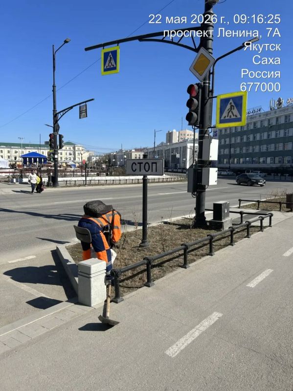 Очистка, уборка заездных карманов, пр. Ленина Очистка, уборка заездных карманов, пр. Ленина