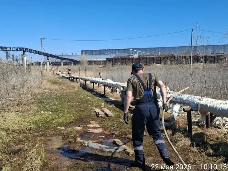 В рамках еженедельного городского субботника МУП «Жилкомсервис» проводит работы по восстановлению канализационной трубы от КНС «Десяткина» до сетей АО «Водоканал» В рамках еженедельного городского субботника МУП «Жилкомсервис» проводит работы по восстановлению канализационной трубы от КНС «Десяткина» до сетей АО «Водоканал»