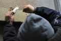 Пресечена работа теневого интернет-магазина по продаже наркотиков