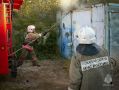 В Якутске пожарные спасли частный гараж от огня