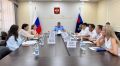 Прокурор республики Сергей Дябкин провел встречу с председателем ЯРО «Опора России» Сарданой Павловой