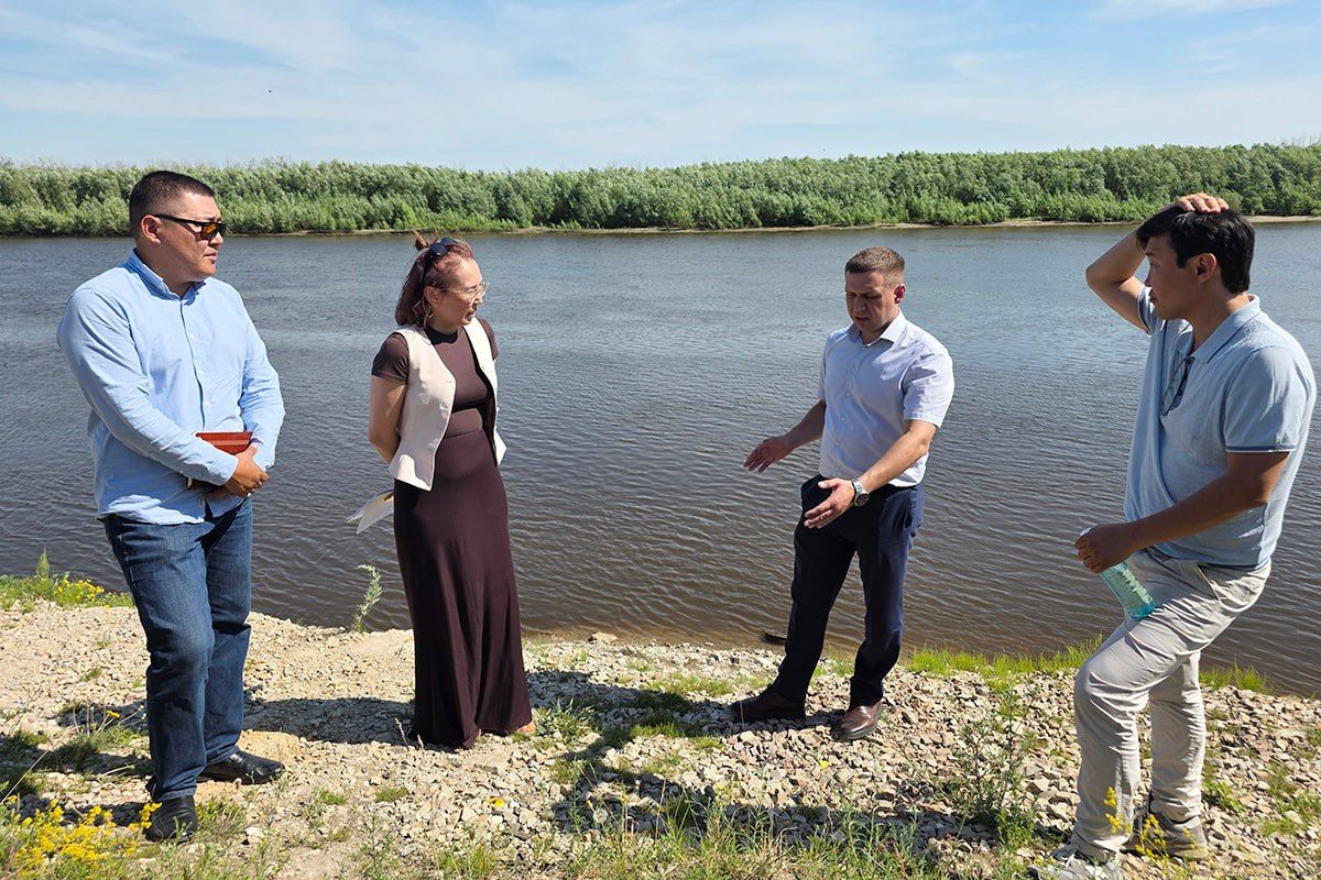 Депутаты Якутской городской Думы обсудили ключевые вопросы развития села Табага Депутаты Якутской городской Думы обсудили ключевые вопросы развития села Табага
