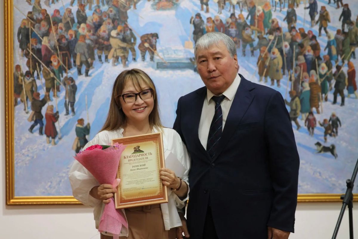 В столице республики подвели итоги национального праздника Ысыах Олонхо, прошедшего в Кобяйском улусе В столице республики подвели итоги национального праздника Ысыах Олонхо, прошедшего в Кобяйском улусе