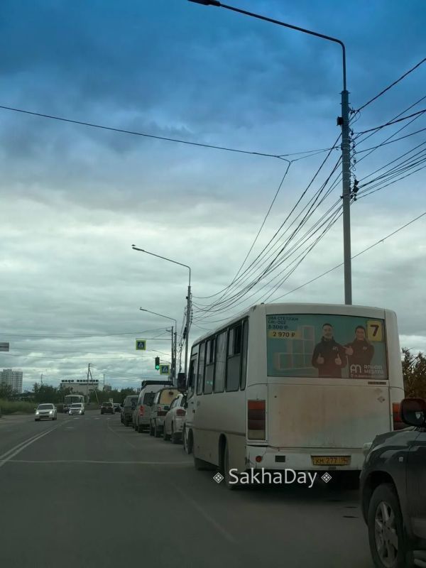 Очередь на Николаева. #дляsakhaday Очередь на Николаева. #дляsakhaday