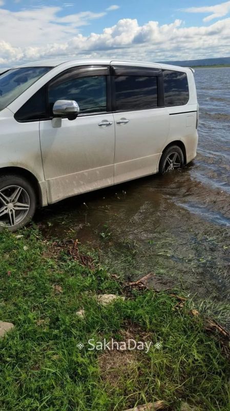 В село Тит-Ары Хангаласского улуса пребывает вода В село Тит-Ары Хангаласского улуса пребывает вода