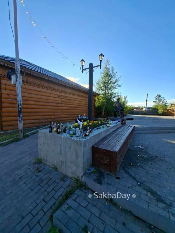 Отлично вчера погуляли в Старом городе! С пивом, скорой помощью Отлично вчера погуляли в Старом городе! С пивом, скорой помощью