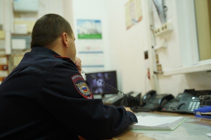 Отрезал болгаркой и сдал. В Якутске сотрудники уголовного розыска вычислили молодого человека, который два дня подряд обворовывал одну и ту же строительную площадку