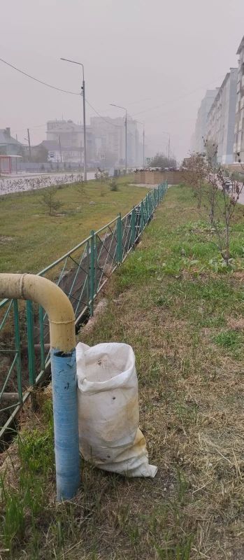 Есть профессии, которые не звучат громко, но без которых невозможно представить нашу жизнь Есть профессии, которые не звучат громко, но без которых невозможно представить нашу жизнь