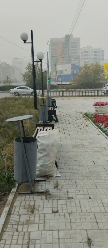 Есть профессии, которые не звучат громко, но без которых невозможно представить нашу жизнь Есть профессии, которые не звучат громко, но без которых невозможно представить нашу жизнь