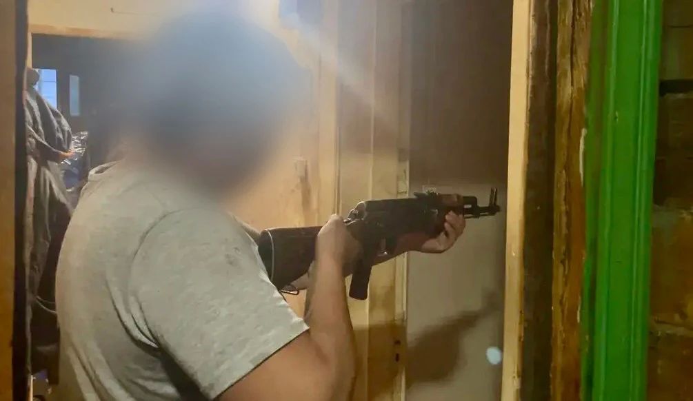 В Якутии местный житель признан виновным в убийстве с особой жестокостью и незаконном проникновении в жилище В Якутии местный житель признан виновным в убийстве с особой жестокостью и незаконном проникновении в жилище