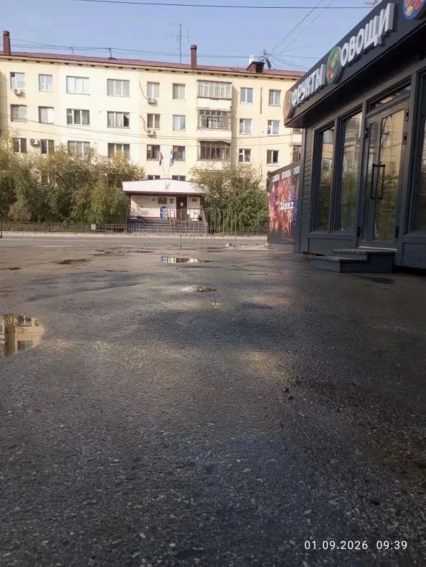 ТЦ «СахаЭкспоЦентр» навёл порядок на прилегающей территории ТЦ «СахаЭкспоЦентр» навёл порядок на прилегающей территории