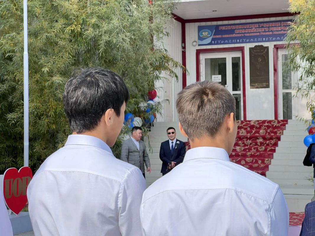 В УОР имени Романа Дмитриева новый учебный год начали 37 новых воспитанников В УОР имени Романа Дмитриева новый учебный год начали 37 новых воспитанников