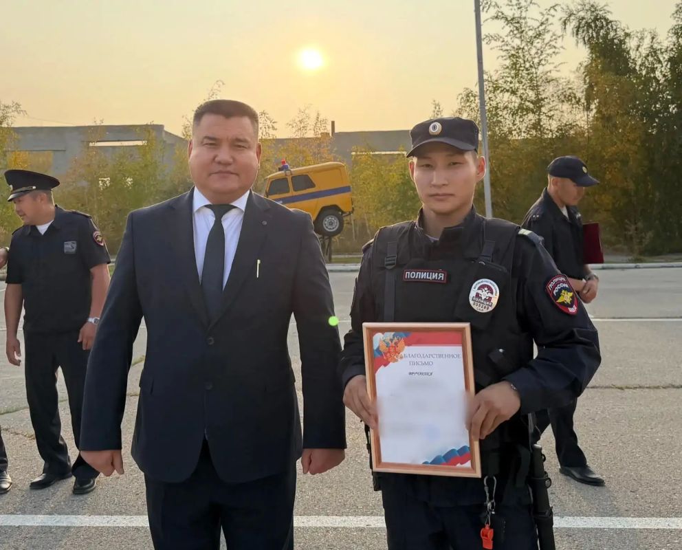 В Якутске состоялось торжественное мероприятие, посвященное 103-й годовщине образования патрульно-постовой службы полиции В Якутске состоялось торжественное мероприятие, посвященное 103-й годовщине образования патрульно-постовой службы полиции