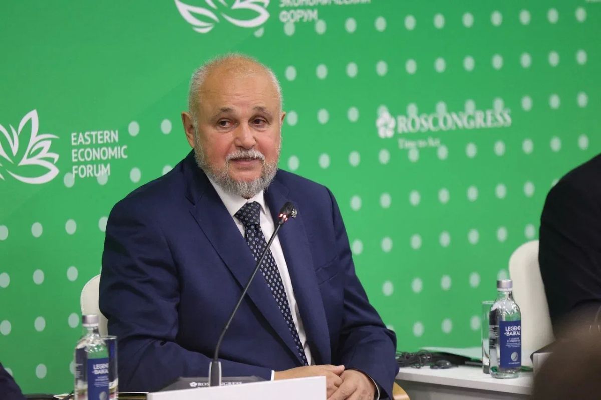 Айсен Николаев: На площадке Восточного экономического форума провел заседание комиссии Государственного Совета Российской Федерации по направлению «Энергетика» в формате сессии «Газификация Дальнего Востока: вызовы и... Айсен Николаев: На площадке Восточного экономического форума провел заседание комиссии Государственного Совета Российской Федерации по направлению «Энергетика» в формате сессии «Газификация Дальнего Востока: вызовы и...