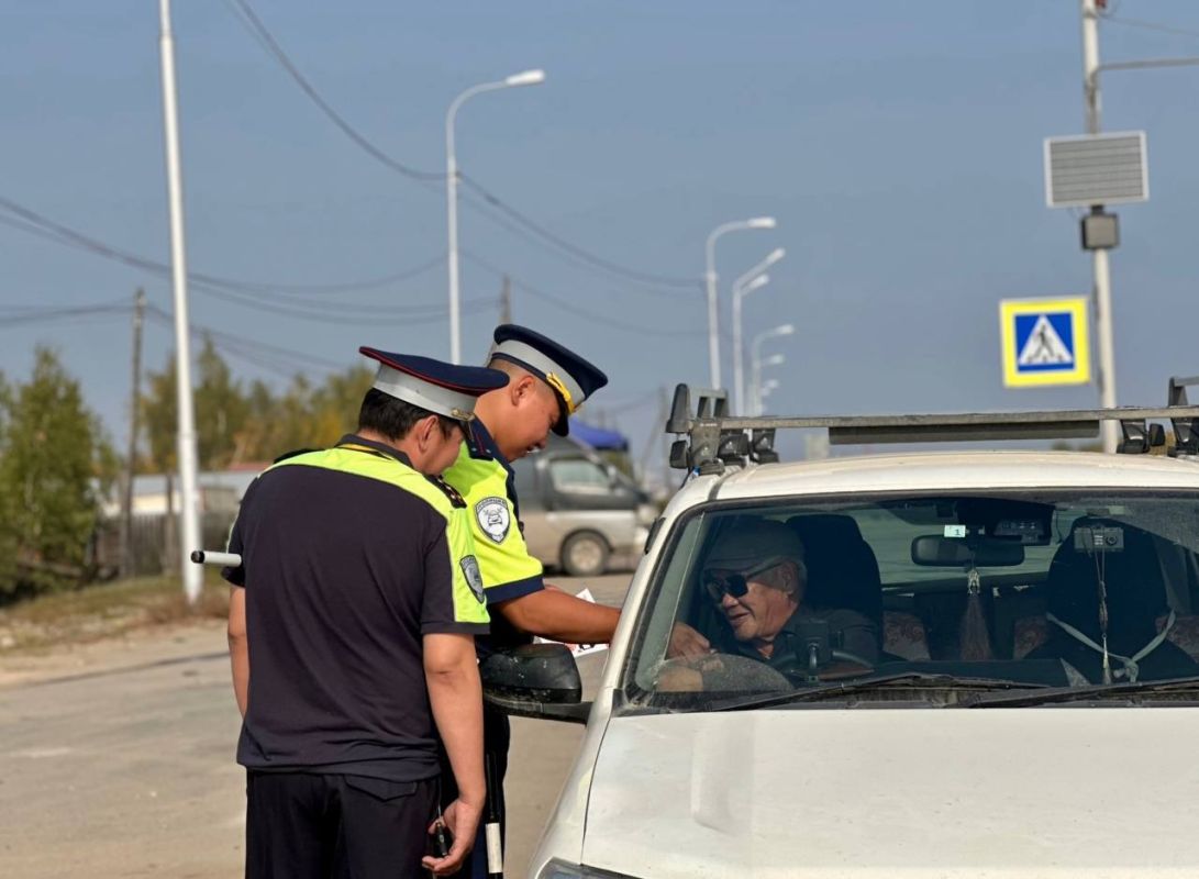 В Якутии прошла совместная акция дорожников и Госавтоинспекции В Якутии прошла совместная акция дорожников и Госавтоинспекции