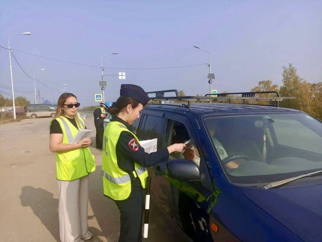 В Якутии прошла совместная акция дорожников и Госавтоинспекции В Якутии прошла совместная акция дорожников и Госавтоинспекции